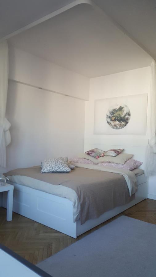 Apartament Chmielna Warszawa Exteriör bild